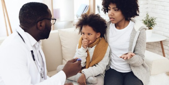 Corps étranger inhalé chez un enfant- nourrisson (pile, cacahuète, etc.)