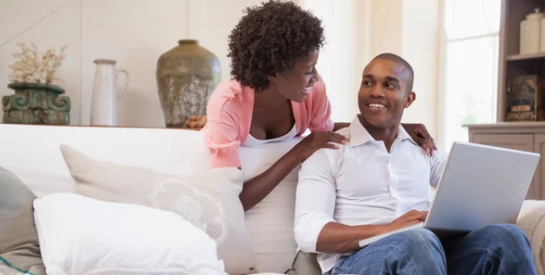 Comment éviter la Routine dans votre relation de couple : 3 Conseils de Spécialistes