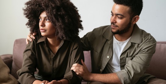 Seules à deux : Pourquoi certaines femmes se sentent seules en couple ?