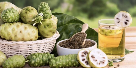 Le Noni : comment l'utiliser pour lutter contre la chute capillaire