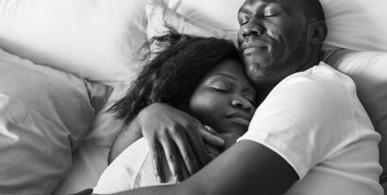 Pourquoi certains hommes préfèrent faire l’amour à 3 h ou 4 h du matin ?