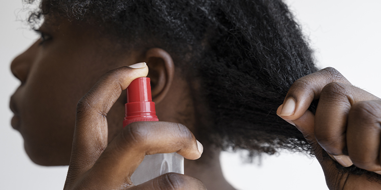 Produits chimiques capillaires : entre beauté et dangers silencieux
