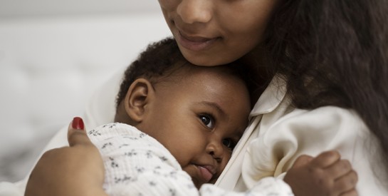 Premières dents de bébé : comment l’aider à traverser cette étape en douceur