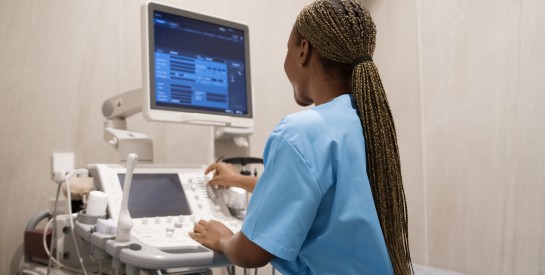 Comment l'échographie est utilisée pour détruire le cancer sans chirurgie