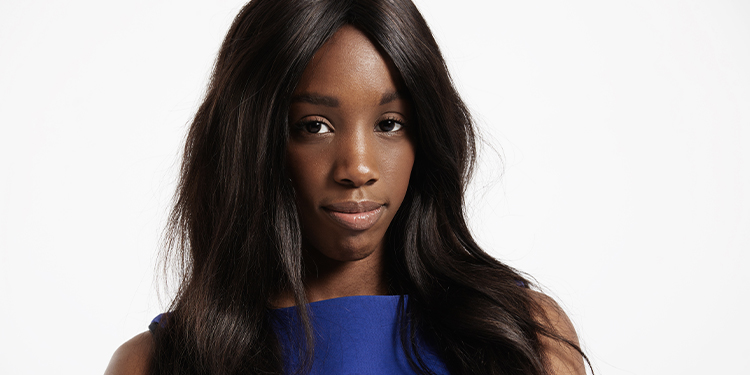 Les perruques : Comment bien les choisir, les entretenir et les styliser pour un look naturel