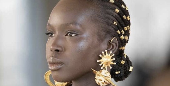 Cheveux naturels pendant les fêtes : protéger, sublimer et simplifier sa routine