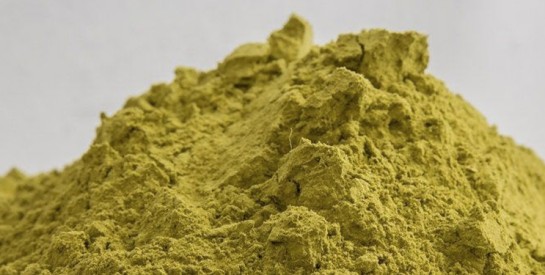 Les soins de visage à base des feuilles de djabi ou de henné