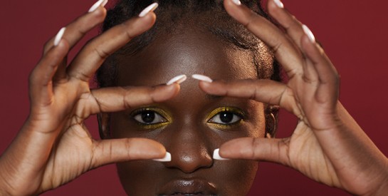 Le Smoky Eye adapté aux peaux noires et métisses : les teintes à privilégier