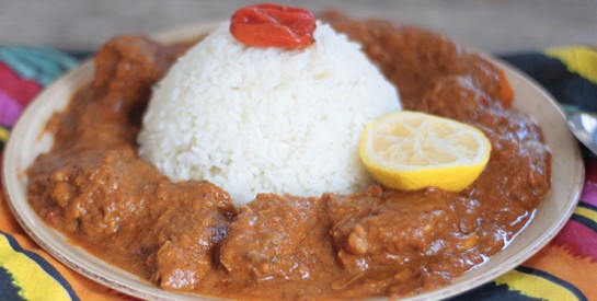 Le mafé de poisson revisité : une version légère et équilibrée