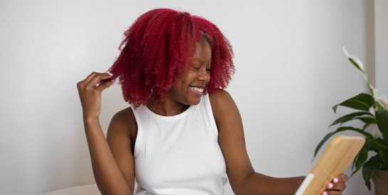 Choisir la teinte des cheveux : guide pour sublimer sa chevelure