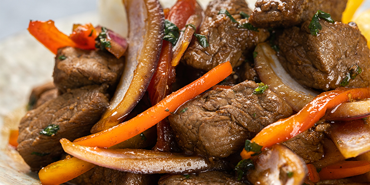 L’agneau de Pâques à l’africaine, entre tradition et saveurs locales