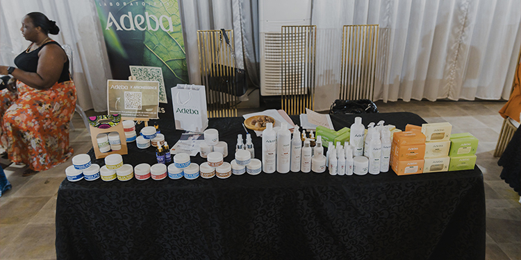 Yelenba Market : quand acheter local change des vies