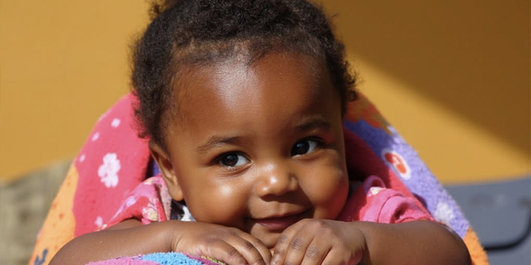Prénom de bébé : Sadjo, une identité rare aux sonorités douces