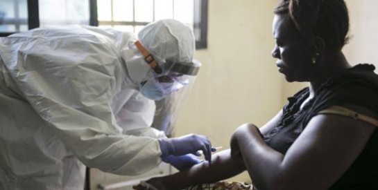 Ebola : un nouveau cas mortel identifié en Sierra Leone