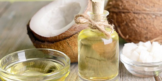 L’huile de coco pour fortifier ses cheveux