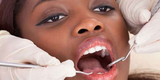Comment prévenir les caries dentaires naturellement ?