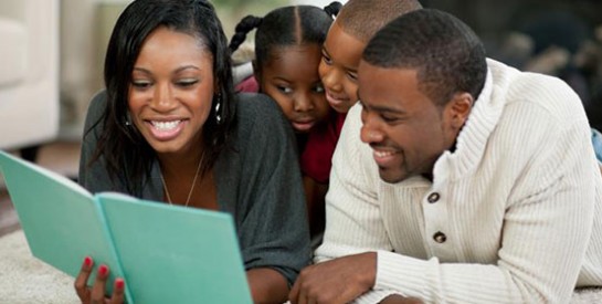 Apprendre le goût de la lecture à vos enfants