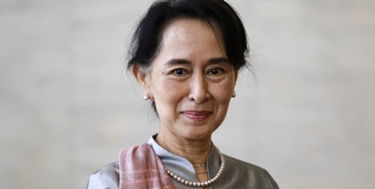 Birmanie : victoire écrasante d’Aung San Suu Kyi, selon des premiers résultats