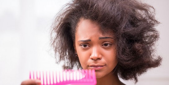 Soin naturel au citron pour les cheveux secs et abimés