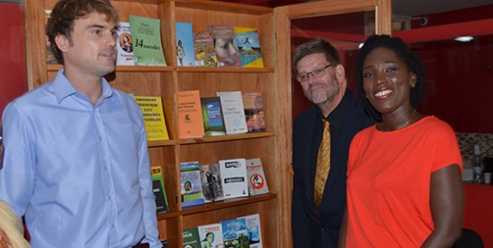 Inauguration de la mini bibliothèque à Feymie’s Care Center