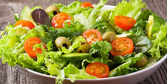 La salade vous aidera à perdre du poids si…