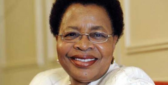 Graça Machel : une femme de caractère, dernier soutien de Mandela