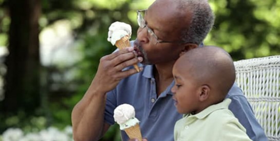 Comment empêcher les grignotages entre l`heure du goûter et celle du dîner chez l`enfant et l`adolescent?