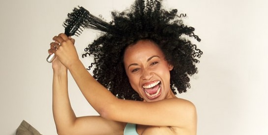 Conseils pour lutter naturellement contre la chute des cheveux