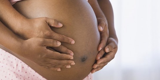 Enceinte et séropositive : quels risques pour bébé ?
