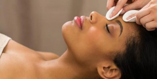 Comment enlever les points noirs sur le nez ?