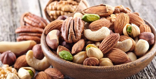Contre maladies cardiaques et cancers, croquez 20 grammes de noix par jour!