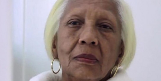 États-Unis : à 86 ans, une voleuse de "légende" prise la main dans le sac dans une bijouterie