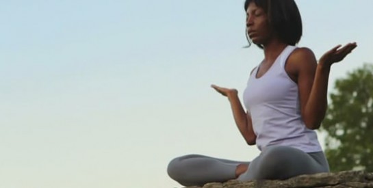 7 étapes faciles à faire la méditation de guérison pranique